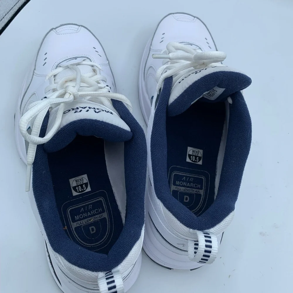 NIKE AIR MONARCH SHOES Men SIZE 10.5 - Picture 7 of 9